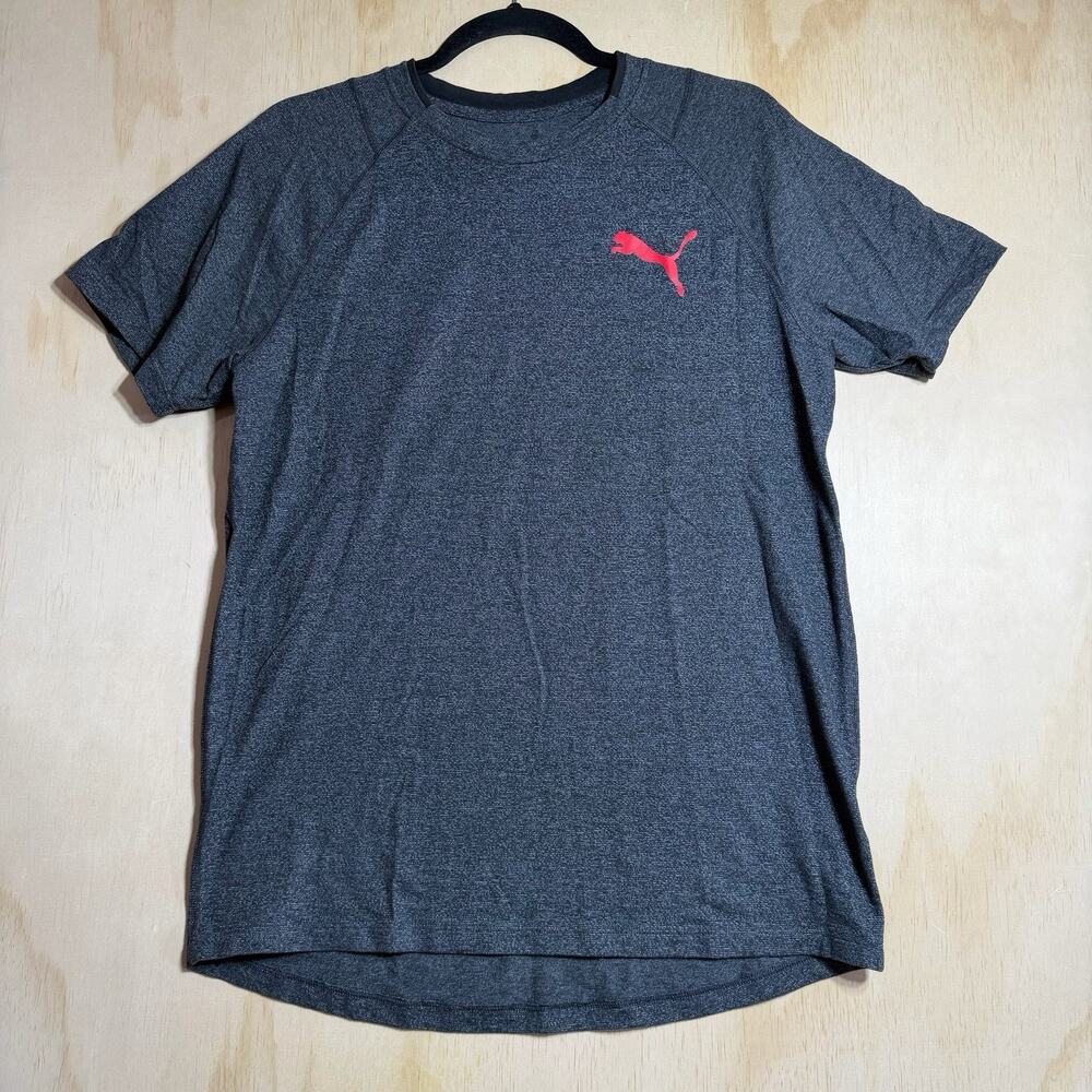 Puma Mens Medium Athletic T Shirt Gray Red Logo Short Sleeve Activewear Tee‎